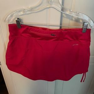 Nike dri-fit rival skort red medium